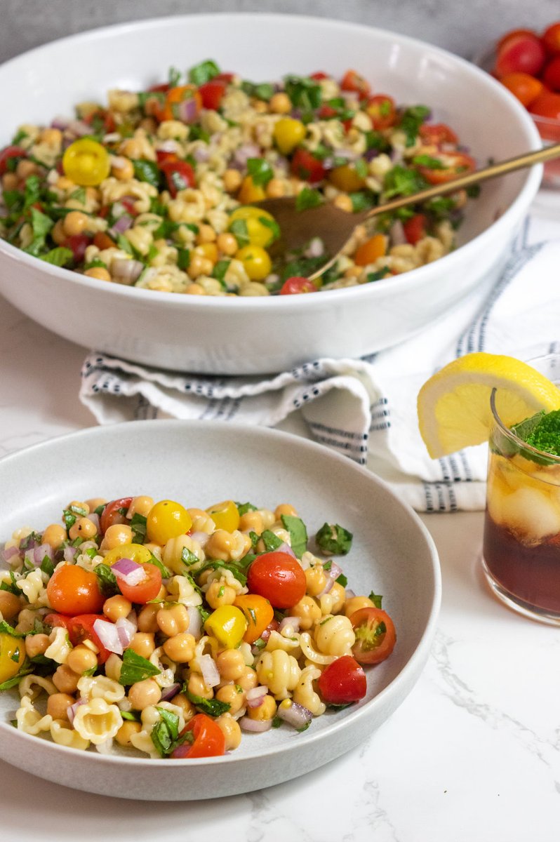 Here's a pasta salad that has a lot of great color and flavor. I like cooking the pasta in chicken stock to give it extra flavor for this pasta salad, but feel free to use vegetable stock or water to make it truly vegetarian and vegan! Get the recipe here- giadadelaurentiis.visitlink.me/wym9gX