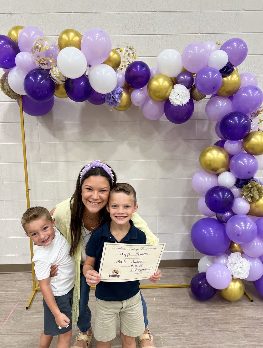 NatalieeLandry's tweet photo. I love being their mom 💙 Tripp getting a math award like his mama didn’t have to drop algebra in college a few times 🤪 https://t.co/Gflk5EV6u7