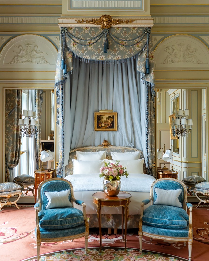 A Parisian stay worthy of a princess. ✨

#ritzparis #rendezvous15placevendome
#hotelparis #visitparis #parisjetaime instagr.am/p/C66iGD6hUSC/