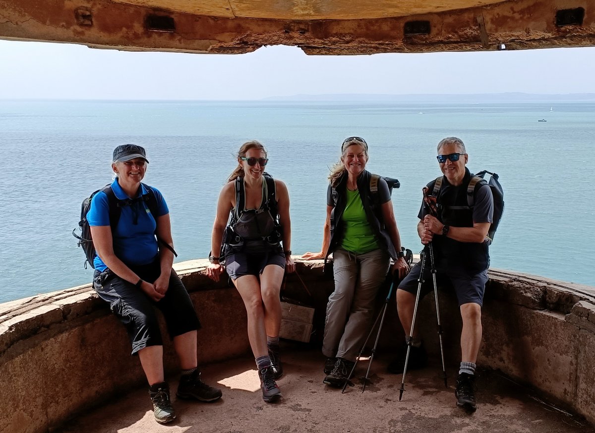 swcoastpath's tweet photo. Today marks the start of #MentalHealthAwarenessWeek 🧘♀️
Our @HeritageFundUK funded #CoastPathConnectors project is overcoming barriers to walking and we're thrilled our participants have noticed improvements in their mental wellbeing 👏
✍️ Read the blog: https://t.co/jsqRovSwAL https://t.co/HtU8GQZMrE