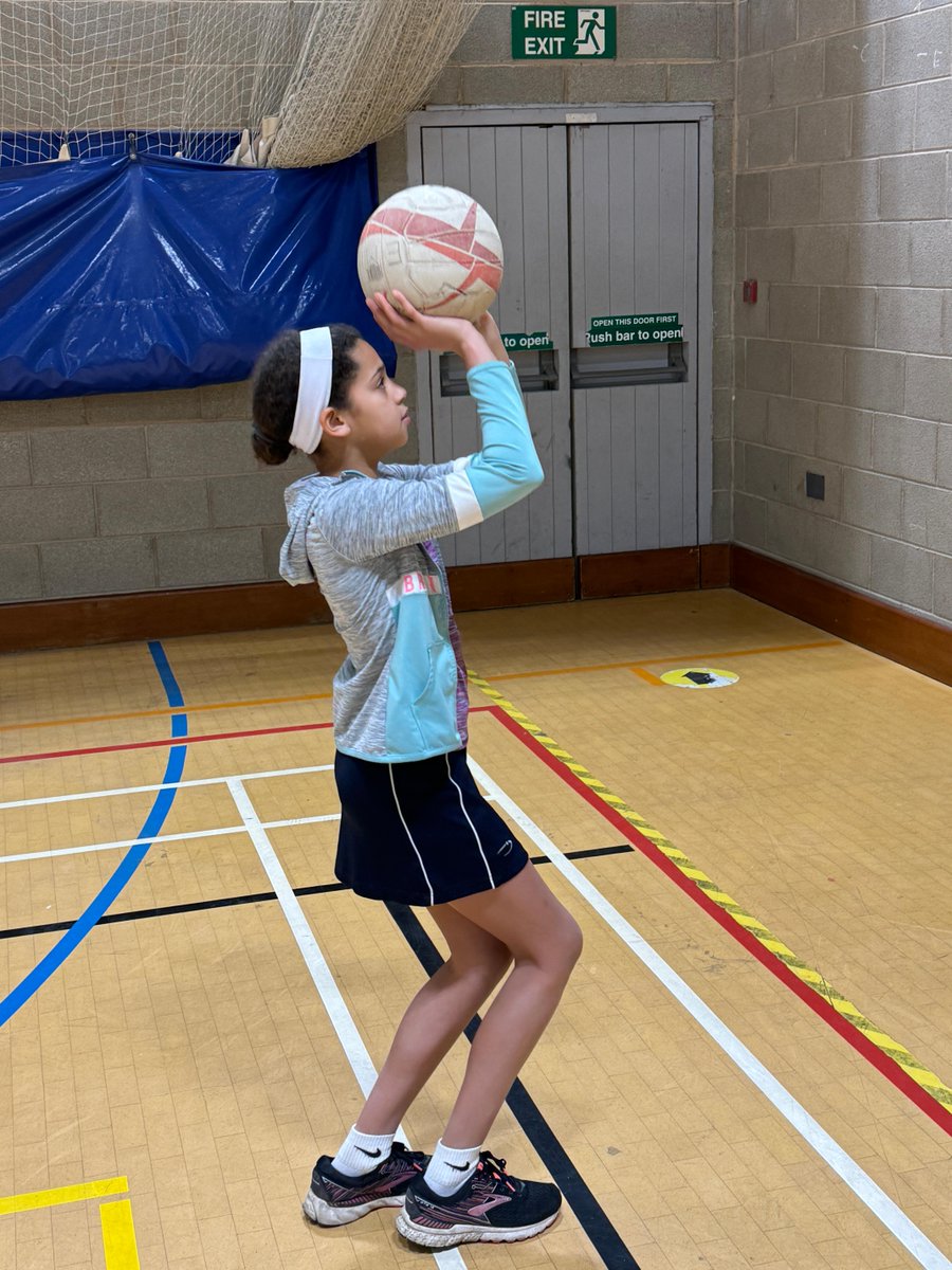 Yay! Leeds Rhinos Netball Team are offering 2 of their popular netball camps at The Mount again this half term, for juniors (aged 7-10) & seniors (aged 11-15). Only £30 for the day (10am-3pm). Book: ow.ly/zihS50REzgy #thriveatthemount #liveadventurously #mountschoolyork