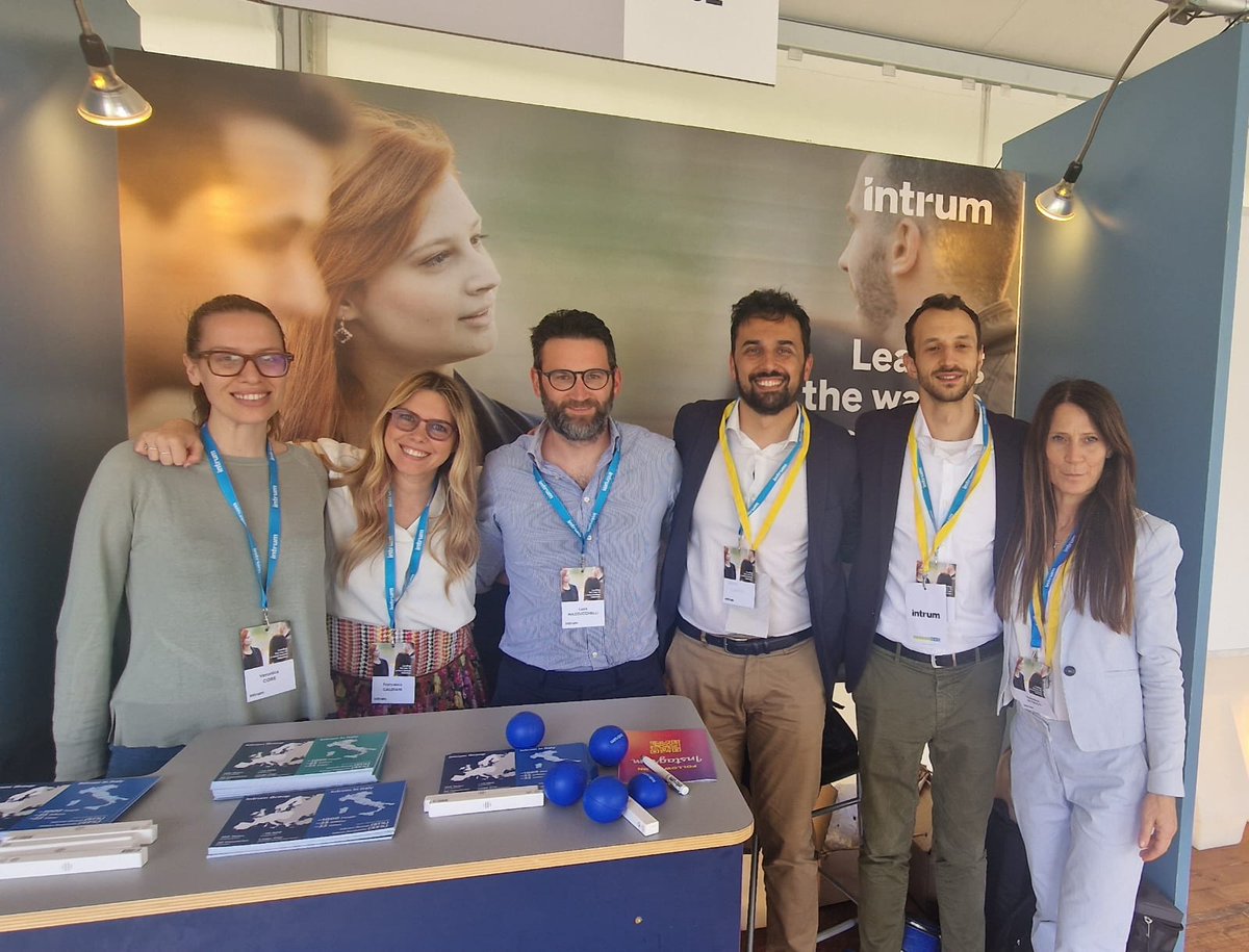 Intrum Italia tweet media