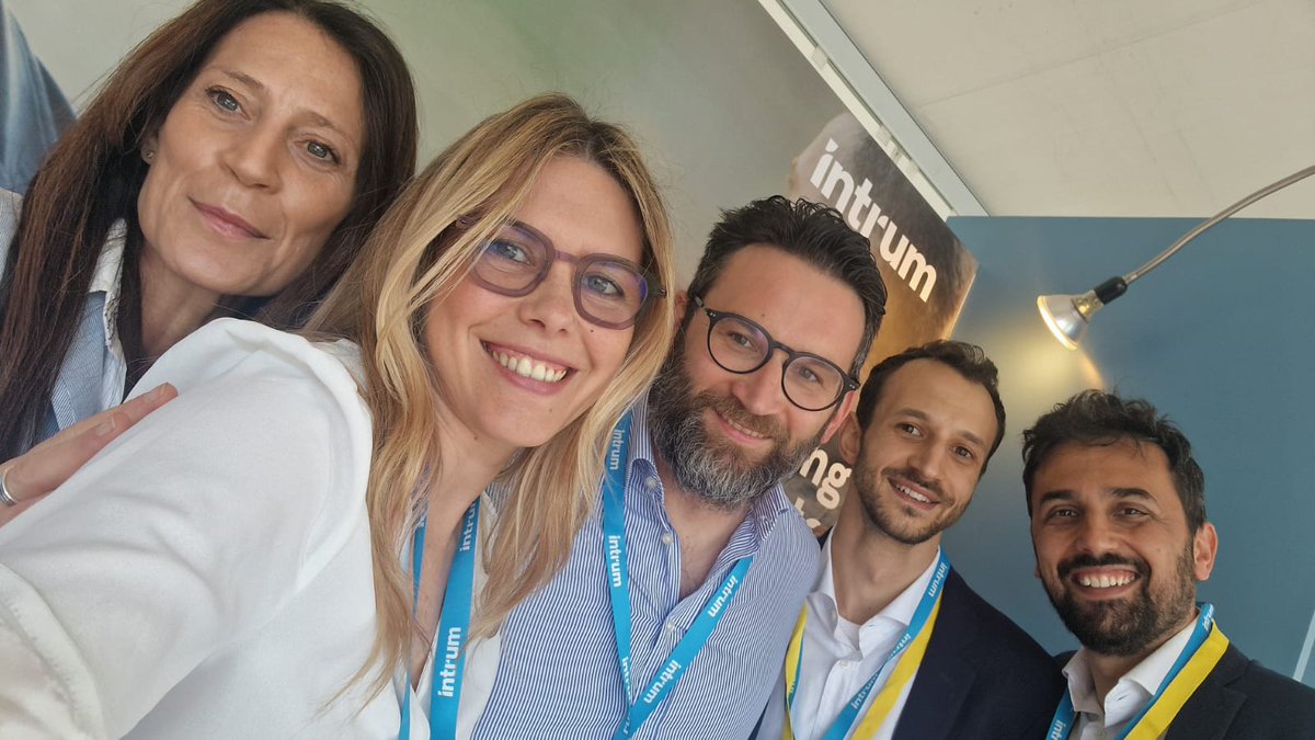 Intrum Italia tweet media