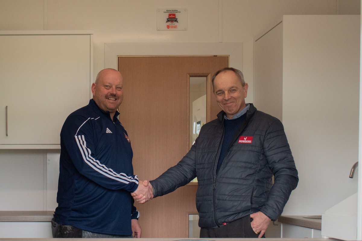 Brand new kitchen courtesy of #HowdensGameChanger programme! Our Academy Training Ground in Filey was selected to receive a free @HowdensJoinery kitchen, we are delighted it is now in place! A special thank you to the Scarborough branch. Full story: scarboroughathletic.com/news/howdens-g…