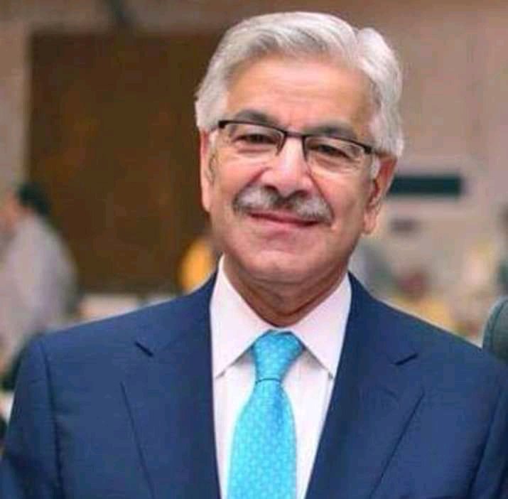 KhalidHusainTaj's tweet photo. ایک جملہ نواز شریف اس کے ببر شیر اور جانثار ساتھی @KhawajaMAsif صاحب کے لیے 
آج کا دن خواجہ آصف صاحب کے نام https://t.co/zCtgQYpm1i