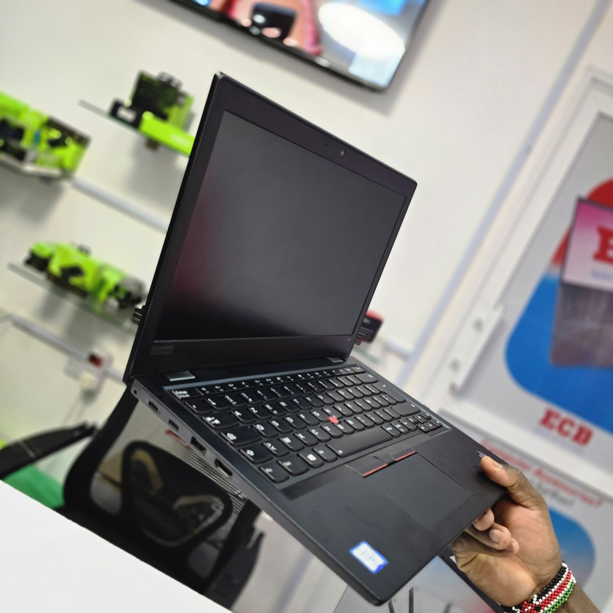 🔹️Lenovo Thinkpad L390 
8th Generation

Beneath the casing the L390 has an Intel core i5 processor Speed upto 3.8ghz ensuring the performance is unmatched. Comes with the  upgradable storage of 256 gb SSD which can be upgraded any time also has a Ram of 8gb ram 

Durability of…