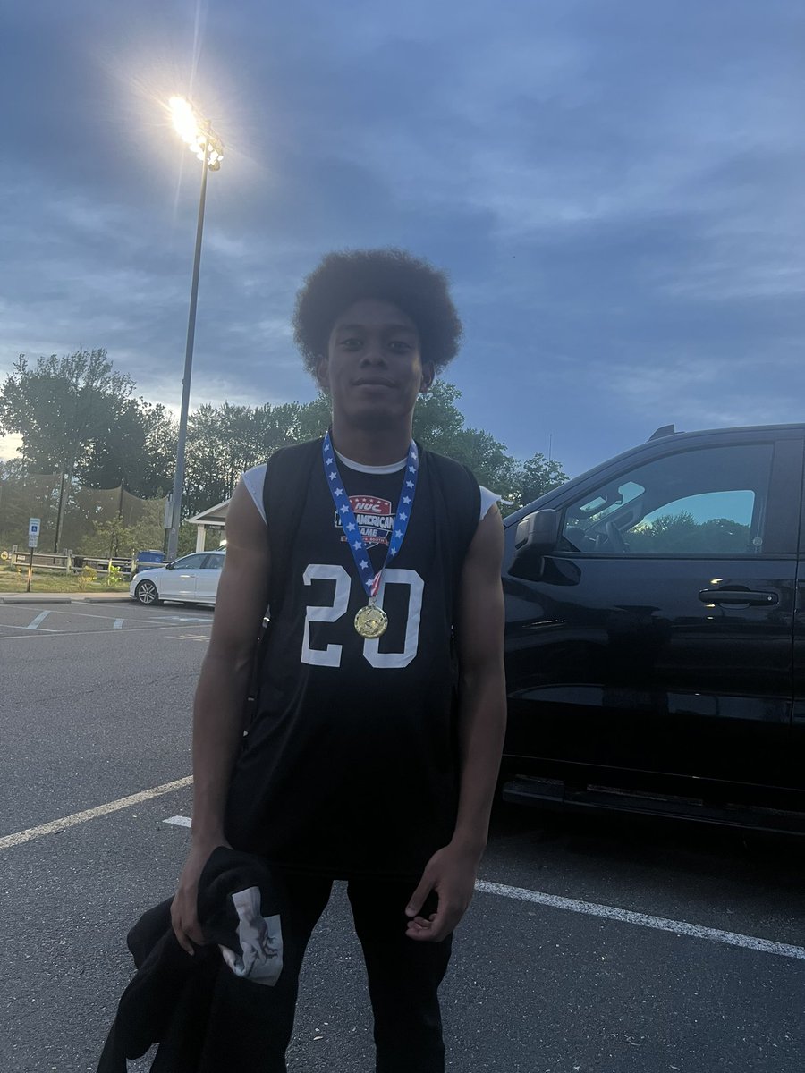 Brandon Thompson (@branthompson825) on Twitter photo Thank you NUC football for hosting this amazing showcase. It was my first time participating with this program and Ive learned so much in 3 hours. I received my first medal for this showcase for fastest man🏃🏾♂️💨! <a href="/PrepRedzone/">Prep Redzone 🏈</a> <a href="/CoachDNuCSports/">CoachD_NucSports</a> @CoachSchuman <a href="/nucsports/">NUC Sports</a> Thank you NUC football for hosting this amazing showcase. It was my first time participating with this program and Ive learned so much in 3 hours. I received my first medal for this showcase for fastest man🏃🏾♂️💨! <a href="/PrepRedzone/">Prep Redzone 🏈</a> <a href="/CoachDNuCSports/">CoachD_NucSports</a> @CoachSchuman <a href="/nucsports/">NUC Sports</a>