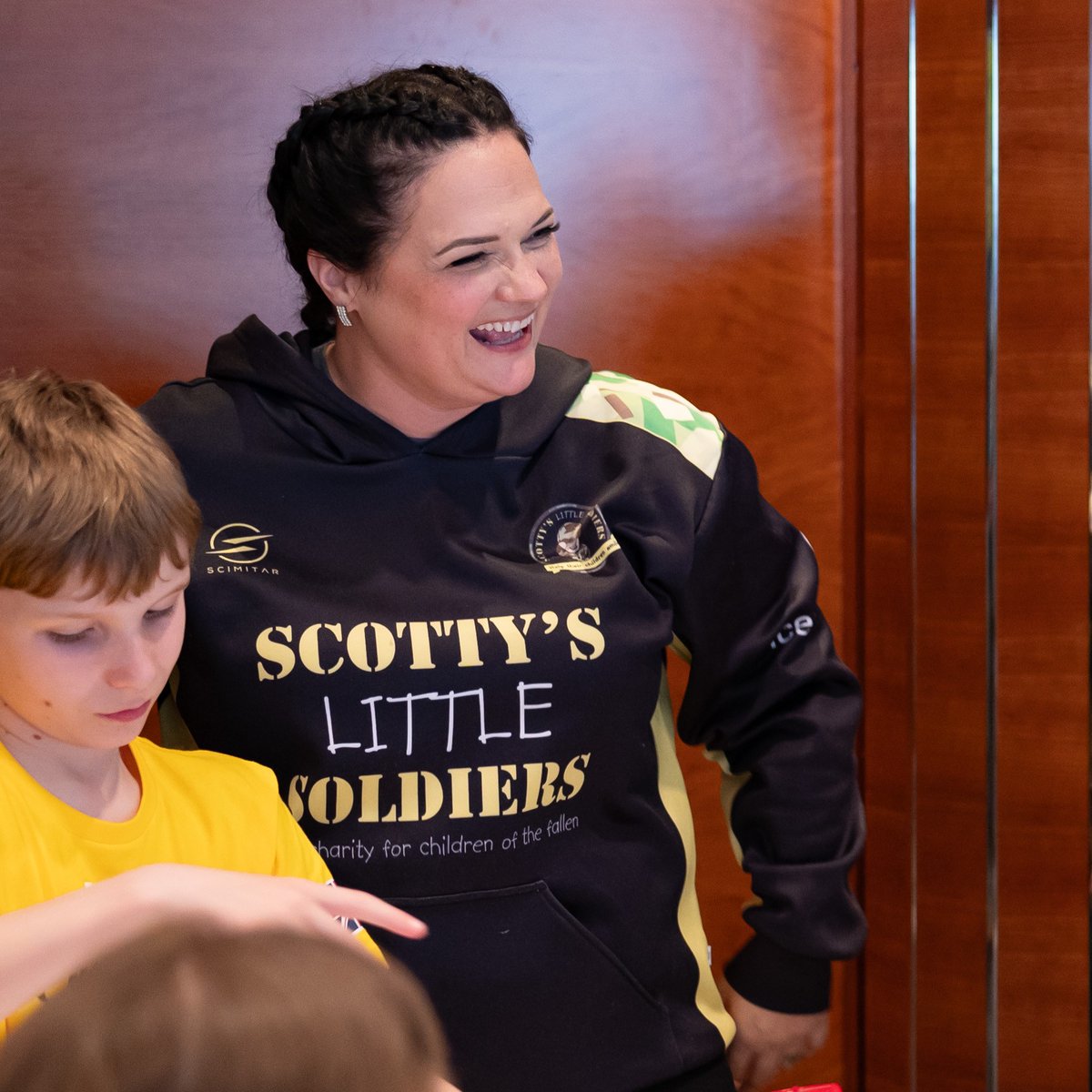 🌟 #PrinceHarry joined us at a Scotty's Little Soldiers event last Thursday🎉

#Scottys Founder, Nikki shared, 'It was amazing to see all the smiles in the room when Prince Harry walked through the door.”

LEARN MORE: bit.ly/4bShcA3

#MilitaryFamilies #TheDukeOfSussex