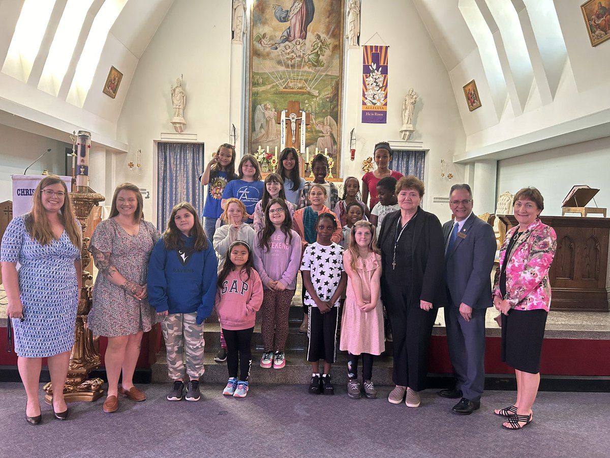 Assumption School (@assumptionocsb) on Twitter photo On Friday, we celebrated Assumptionโs 75th anniversary. Special guests, Mass, a staff reception and an ice cream party were a wonderful way to finish #CathEdWeek! Thanks to ASU staff! <a href="/TDOttawa/">Tom D'Amico</a> <a href="/seankellyottawa/">๐๐๐๐ ๐๐๐๐๐ช</a> <a href="/simpsoncin/">Cindy Simpson</a> <a href="/Roberto40524894/">Roberto Santos</a> <a href="/D_Paul_Gautreau/">Paul Gautreau</a> <a href="/StephanieDunne5/">Stephanie Dunne</a> On Friday, we celebrated Assumptionโs 75th anniversary. Special guests, Mass, a staff reception and an ice cream party were a wonderful way to finish #CathEdWeek! Thanks to ASU staff! <a href="/TDOttawa/">Tom D'Amico</a> <a href="/seankellyottawa/">๐๐๐๐ ๐๐๐๐๐ช</a> <a href="/simpsoncin/">Cindy Simpson</a> <a href="/Roberto40524894/">Roberto Santos</a> <a href="/D_Paul_Gautreau/">Paul Gautreau</a> <a href="/StephanieDunne5/">Stephanie Dunne</a>