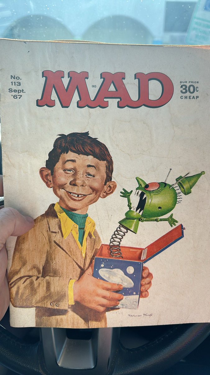 SausageLinks's tweet photo. Today’s find at the @scrapexchange @MADmagazine https://t.co/6ZgyGVGQIG