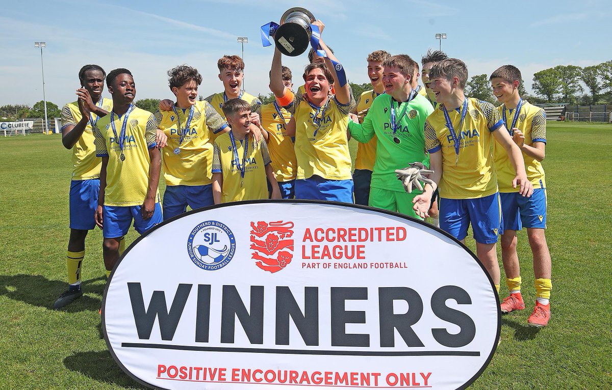 To view a selection of images from the morning matches at @HullbridgeFC SJL Finals Day yesterday between Ashingdon/Bowers and Runwell/White Ensign visit nickyhayes.com #LovePhotography