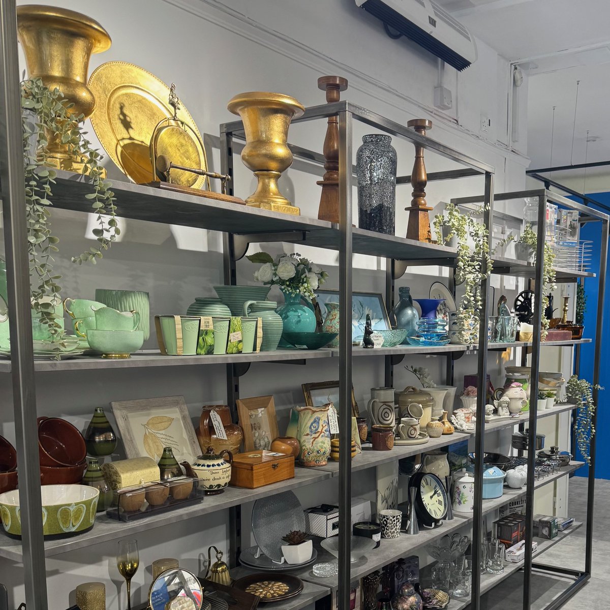 The Yorkshire Cancer Research shop in Northallerton has a new home on the high street 🏡 The shop has been part of the Northallerton community for nearly 60 years. In that time, it has raised £1 million for world-leading cancer research in Yorkshire. 📌 yorkshirecancerresearch.org.uk/shop/northalle…