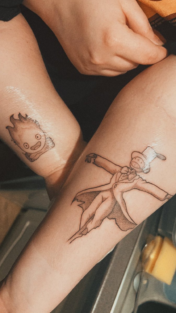 kp_sims's tweet photo. @CozyLouise72 This is mine and my sisters absolute faveee! We got matching tattoos for my birthday last year 🥰 https://t.co/s89BECk7Ua