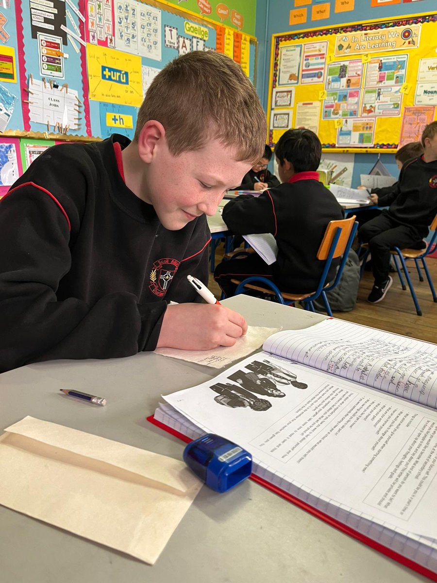 ScoilAilbhe's tweet photo. 4th Class have been busy writing #letters. These letters were special - they were to their future selves! #socialwriting @thurles_ie https://t.co/tmy0WSgAGI