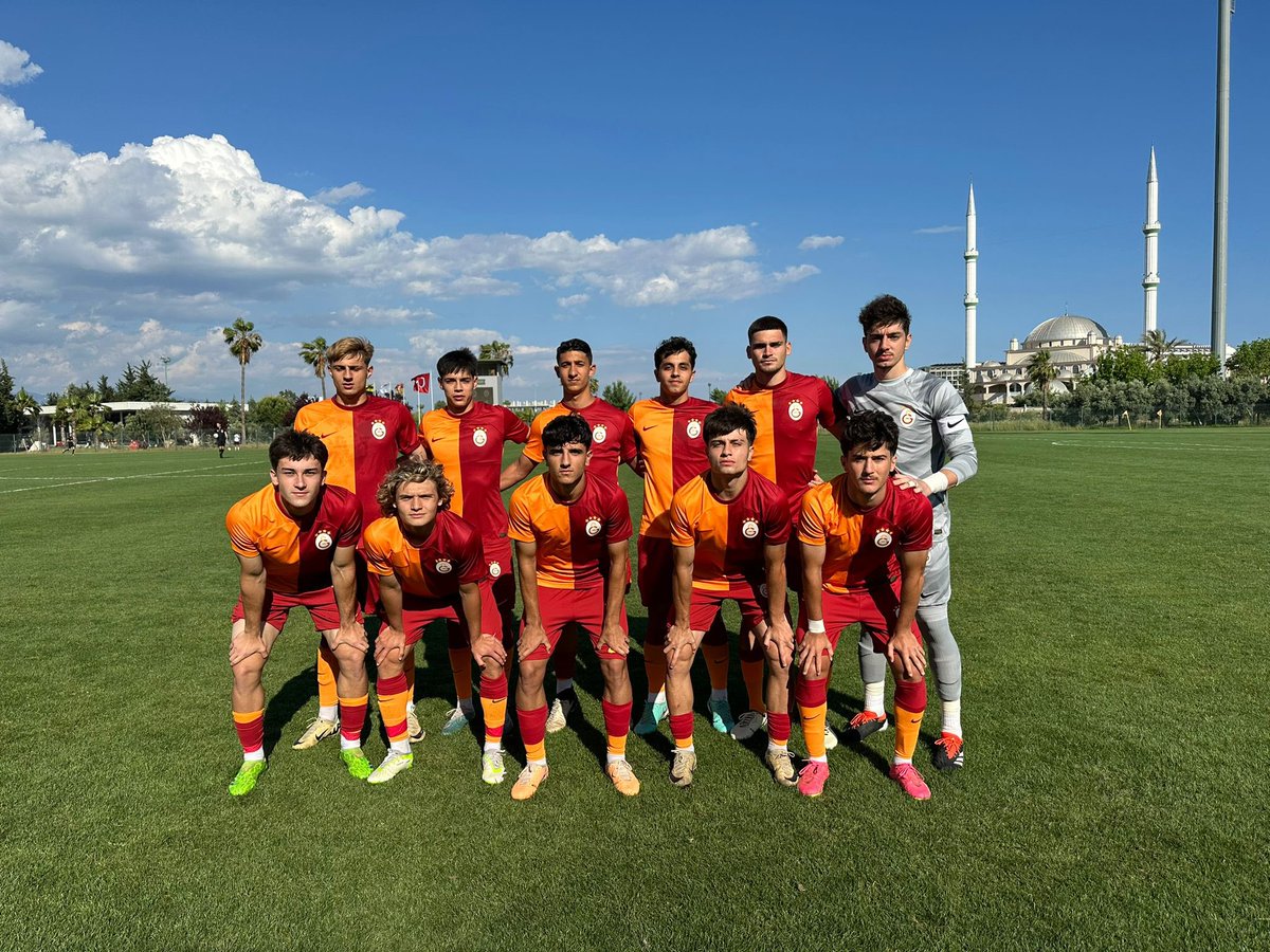 Maç sonucu: Fenerbahçe U19 2-4 Galatasaray U19 ⚽️ 19' Kadir Subaşı ⚽️ 22' Berat Yılmaz ⚽️ 47' ve 53' Recep Yalın Dilek