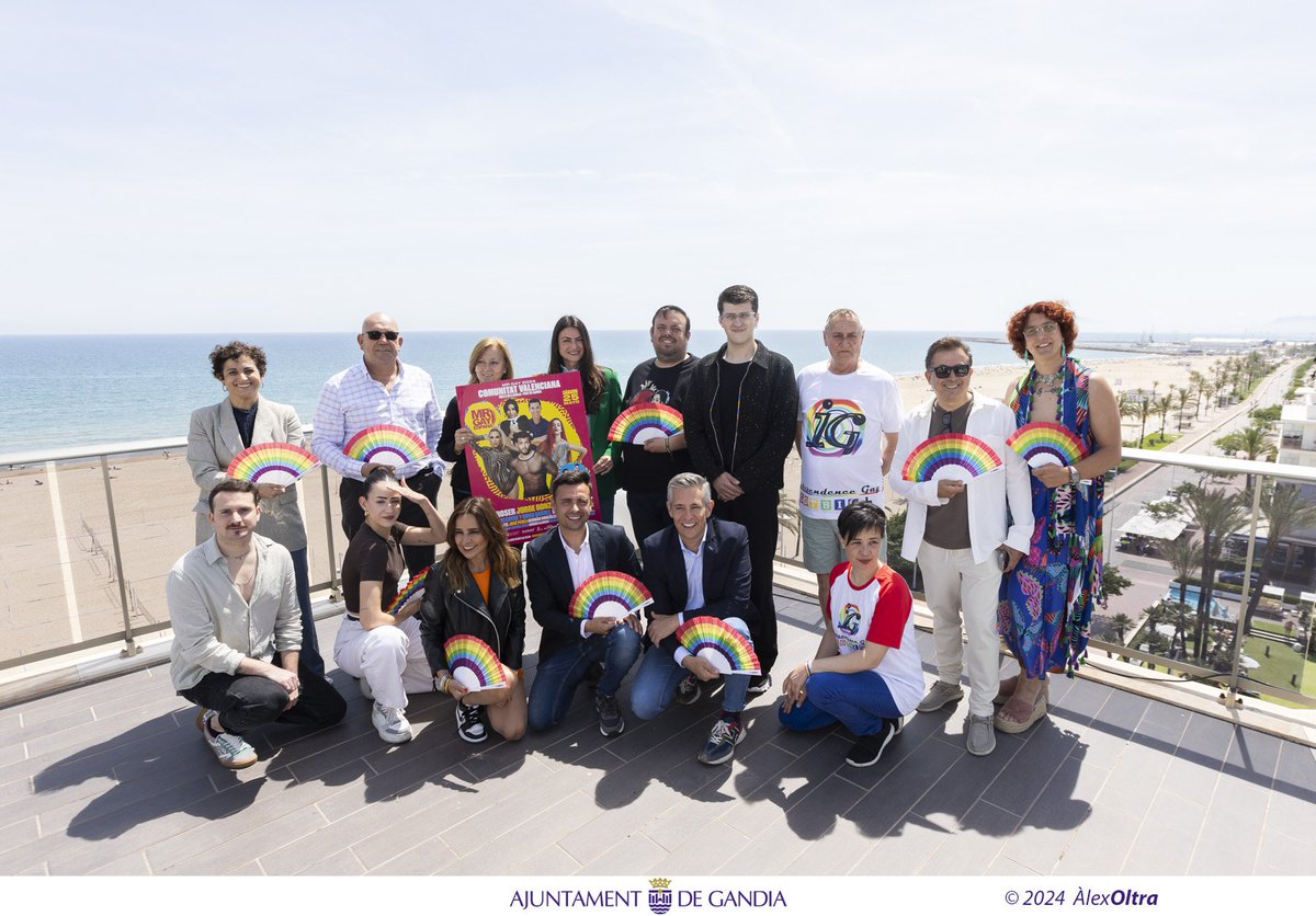 Hui hem acudit a la presentació de la gala @mrgayespana.  @clgs_safor tindrà un punt d'informació LGTBI.  comptarà amb les actuacions de <a href="/RoserMR/">Roser💖</a>, Jorge González, Kler o <a href="/DjSuriMusic/">Dj Suri 🏳️‍🌈🏳️‍⚧️</a>. 
No falteu! 🏳️‍⚧️🏳️‍⚧️🏳️‍🌈👯🏻