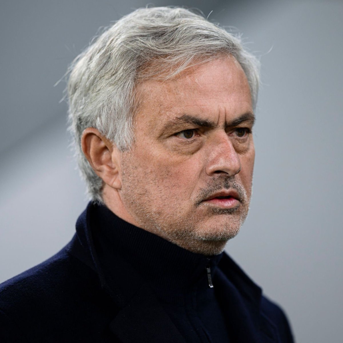 Başkanlığa aday olmaya karar veren Aziz Yıldırım, teknik direktörlük görevi için Jose Mourinho ile iletişime geçti. (Ertan Süzgün)