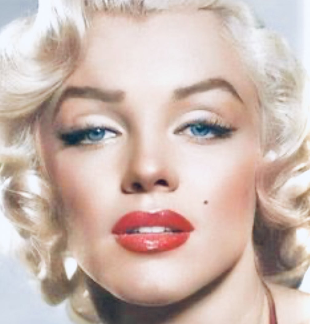 My Marilyn in Hibiskiss 🫦

#TAEYONGxbenefit
