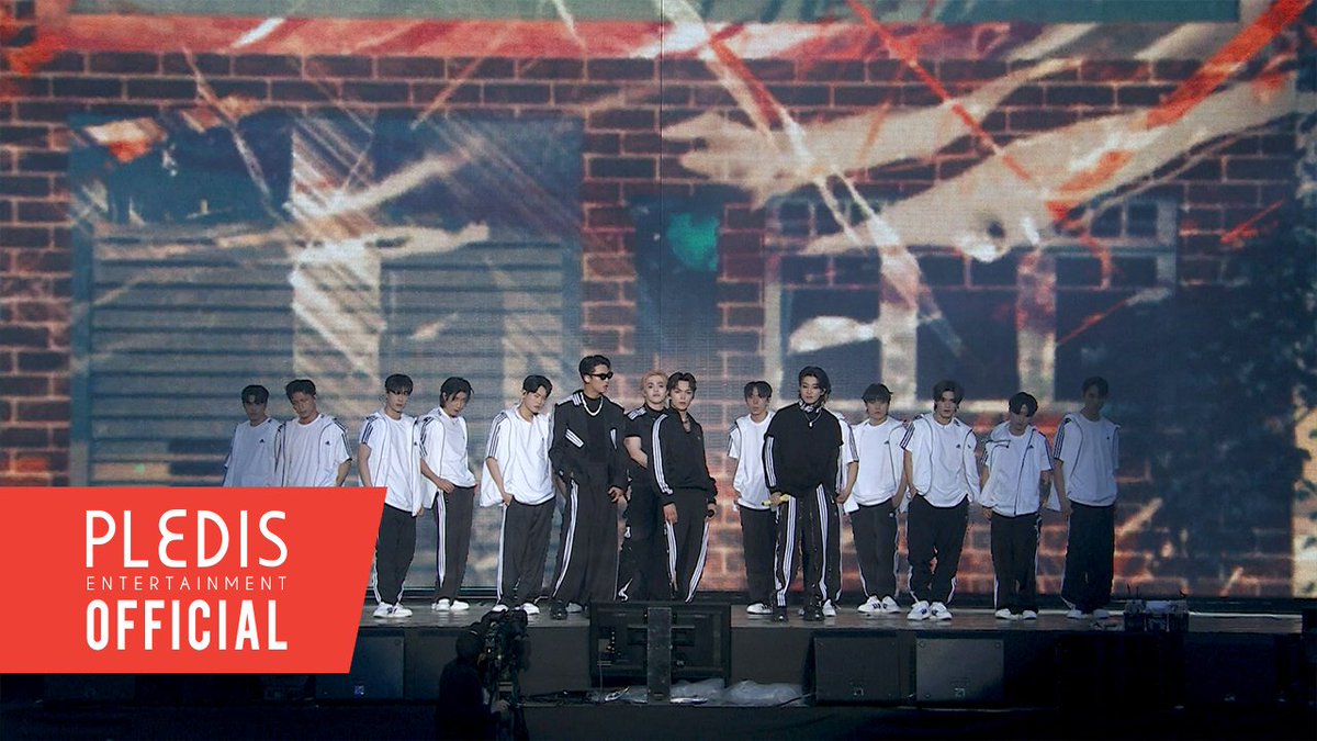 SEVENTEEN- LALALI @ SEVENTEEN TOUR 'FOLLOW' AGAIN TO SEOUL

🔗 youtu.be/K7H-W9cuF-8