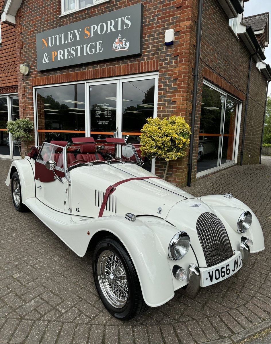 JUST ARRIVED ! A 2016 Morgan Plus 4 in special order Bossa Nova over Muirhead Red leather with just 3,800 miles from new ! 💃🏼 #morganmotorcompany #morganownersclub #morganplus4 #bossanova #morganadventure #handbuilt #madeinbritain #bestofbritish #nutleysportsprestige