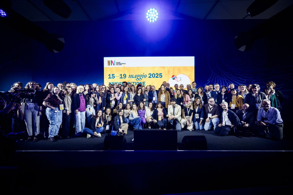 222.000 volte grazie a tutte le lettrici e a tutti i lettori che hanno reso magici questi cinque giorni insieme ❤️

📷 Musacchio / MUSA

#SalTo24