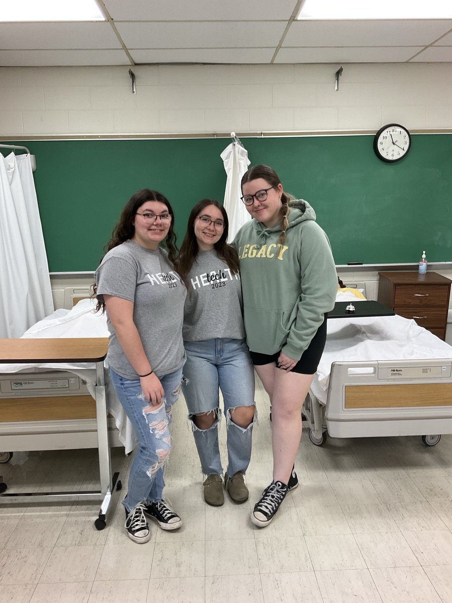 lhshealthtech's tweet photo. Congrats class of 2024 https://t.co/PkTgZTIBym