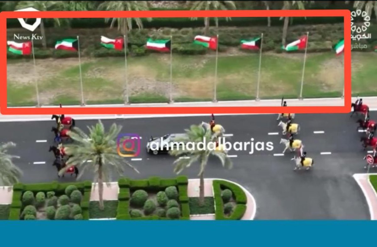 mtalsaeed's tweet photo. اول اربع جهات يجب ان يحاسبها رئيس الوزراء الجديد مسؤولين البلدية والأشغال وهيئة الطرق والزراعة، ويجعل منهم عبره لمن لا يعتبر.

- الصورة الاولى: وسخ الشوارع - البلدية

- الصورة الثانية: صبات الشوارع المزلغه والمكسره - الاشغال وهيئة الطرق

- الصورة الثالثة: هيئة الزراعة https://t.co/rJiuKaXukr