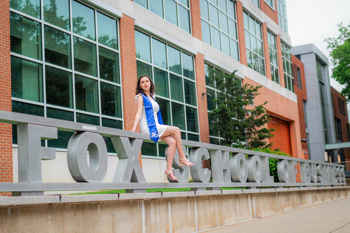 in(Jess)icive tweet media