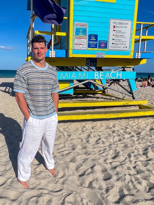 Watch Malik Delgaty's leaked NSFW photo on TwXstars