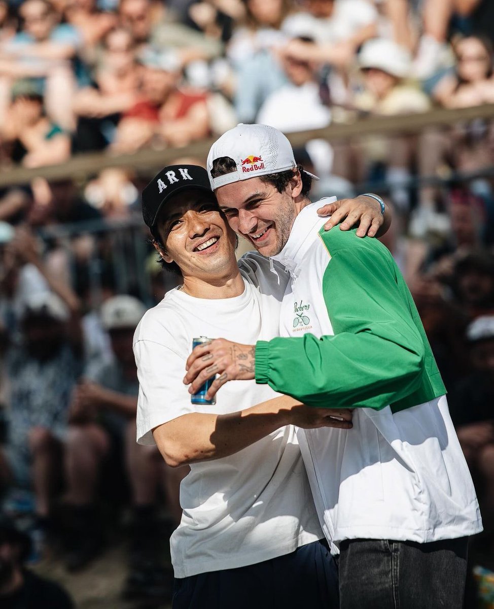 MatthiasDandois's tweet image. Just to make it clear l&apos;m not retiring any time soon from BMX.
It was just my last FISE in Montpellier. I&apos;ll be back next year to support my friends and to try to be the best advocate for BMX Flatland! 🫶
Yesterday was a good day!!
#BMX #FiseWorld #TheLastDance
