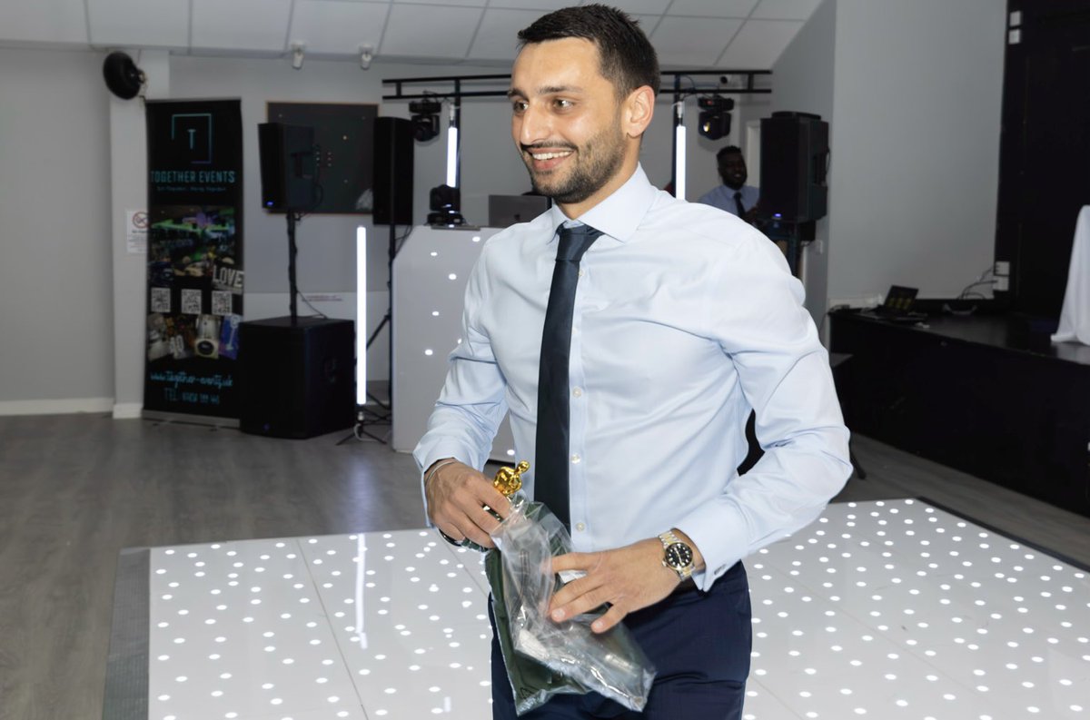 Having been playing for Gary Meakin since 2017, it was not much of a surprise when club captain, and all round star man, Aaron Minhas was voted ‘Manager’s pet’.