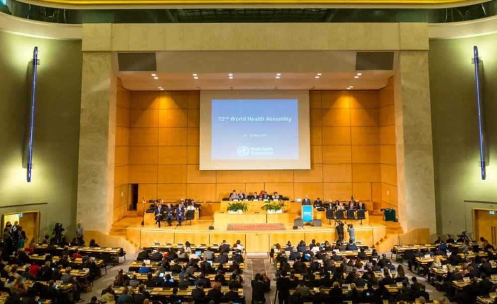 CoalicionChagas's tweet photo. Watch online the 77th World #Health Assembly (#WHA77)
⏯️ https://t.co/WQIOty0Uj7
🗓️ 27 May – 1 June 2024
📍Geneva, Switzerland
🗣️ Multi-language
#HealthAgenda #BeatNTDs #NTDs #HealthForAll #BestScienceforAll #NoOneLeftBehind #VectorBorneNTDs #NTDroadmap #Chagas @WHO @opsoms https://t.co/bv52becLnR