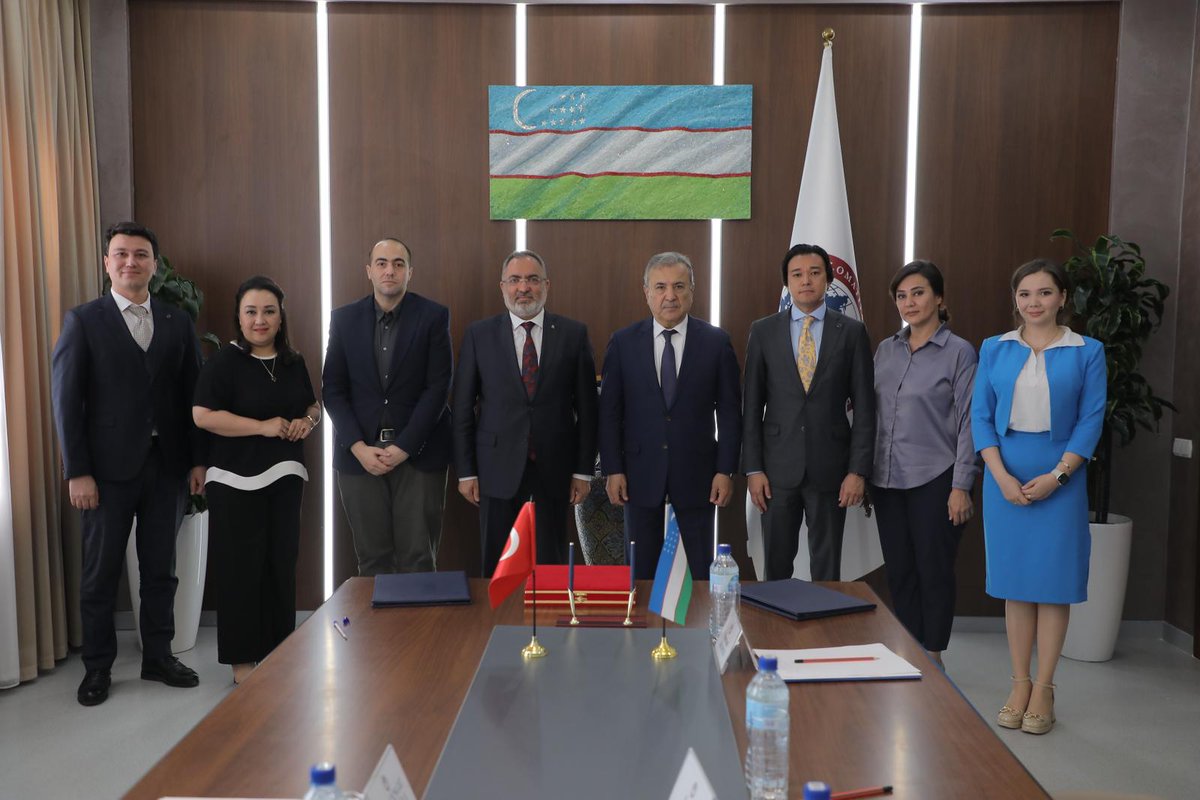 Ankara Yıldırım Beyazıt Üniversitesi Geleceğin Diplomatlarını Yetiştiriyor. Rektörümüz Prof. Dr. Ali Cengiz KÖSEOĞLU'nun, Özbekistan'a gerçekleştirdiği ziyaretler kapsamında Özbekistan Diplomat Üniversitesi ile Üniversitemiz arasında iş birliği protokolü imzalandı.