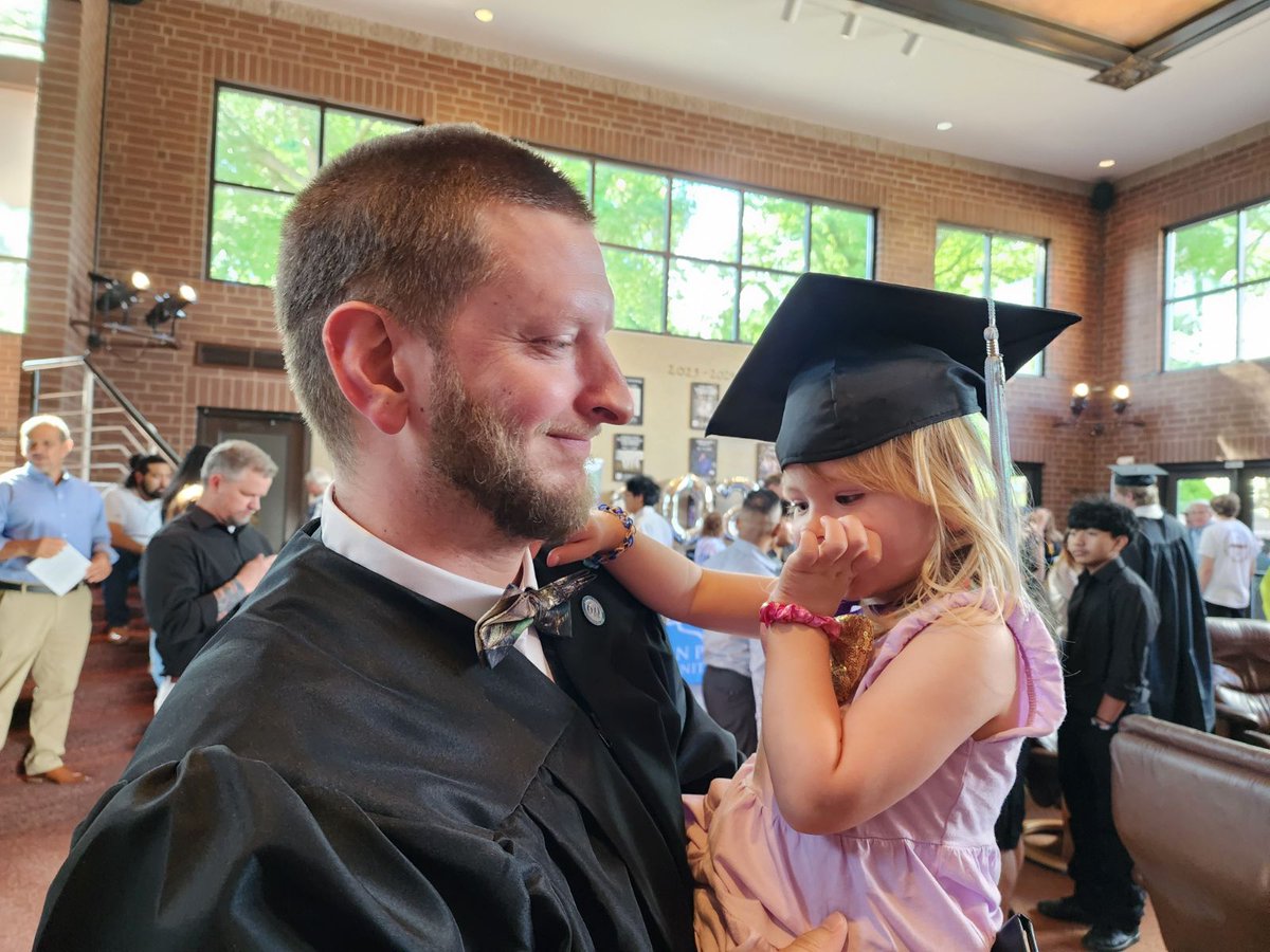 TimPrime1's tweet photo. Also, I would like to announce the REAL graduate from Friday, lol. #FutureStudent https://t.co/y3zfoegQ4e