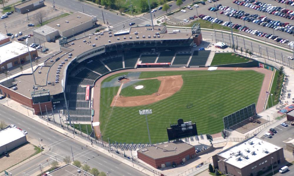 I’m proud to announce my commitment to play baseball at Bradley University. I would like to thank my family, friends, and coaches for helping me get to where I am. @cloudbaseball @gillilanderic @BradleyBaseball