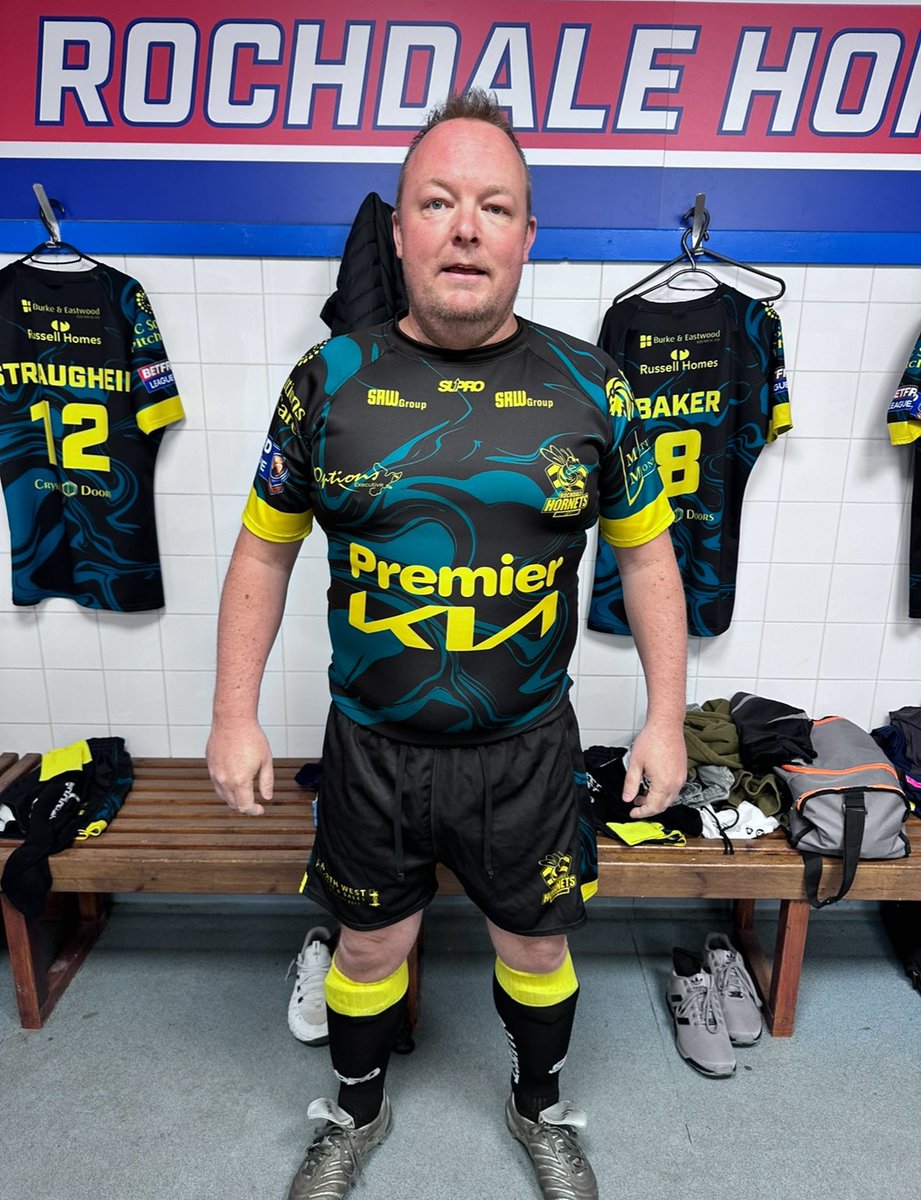 andy_mazey's tweet photo. Time to go to work @RochdaleHornets 💪🐝

About time @3Ajboardman shirt had a real athlete in it 😃 https://t.co/rPoJnaoo01