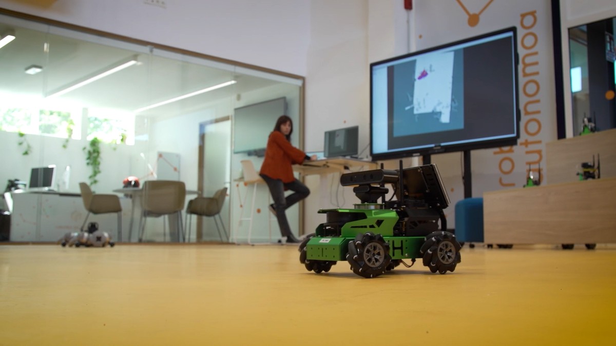 Los entresijos de la robótica autónoma en @tknika teknopolis.elhuyar.eus/es/erreportaia… vía @Teknopolis_etb