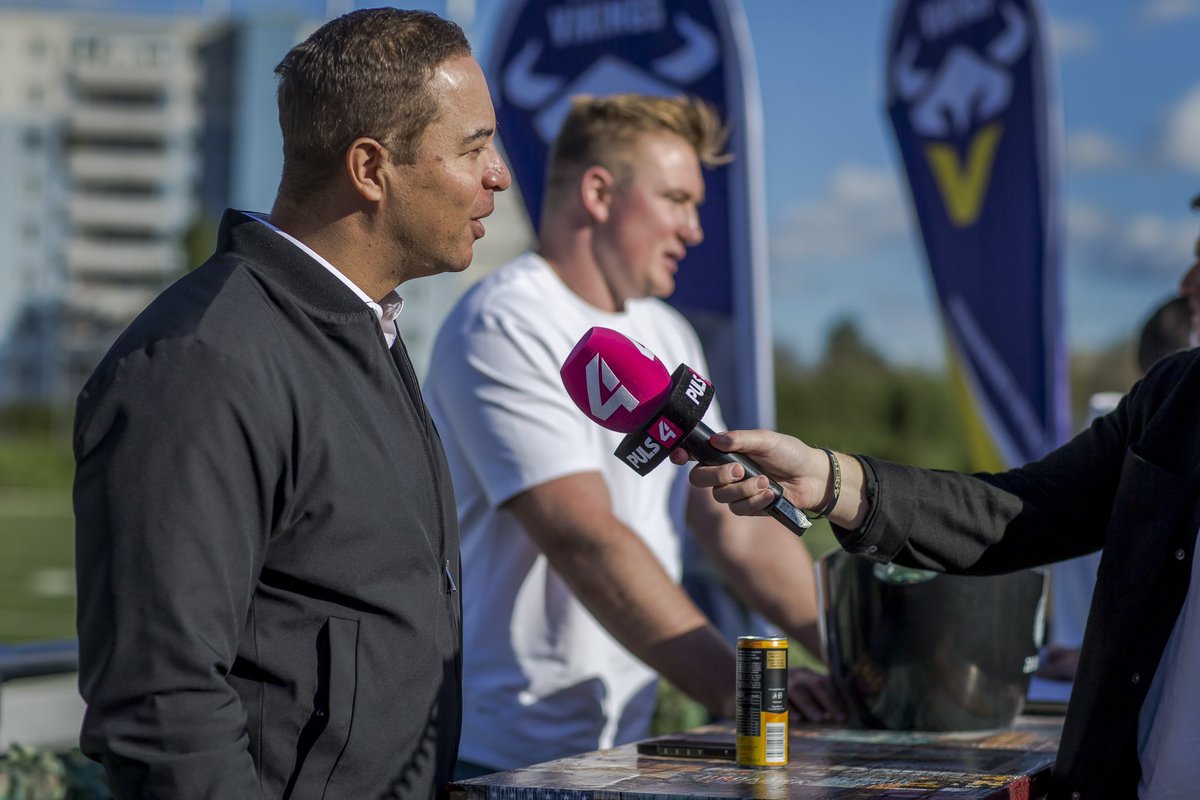 ViennaVikings's tweet photo. 🏈📺 National TV-Partner ☑️
Spitzen-Football der @ELF_Official mit uns #ViennaVikings sowie den Tirol Raiders ab 25. Mai live im Free-TV auf @puls24news sowie auf Österreichs kostenlosem #SuperStreamer #JOYN.
#PurpleReign #LiveGames #FreeStream #Puls24 #ELF2024 | 📸 @HJirgal https://t.co/Ouz32fn6kd