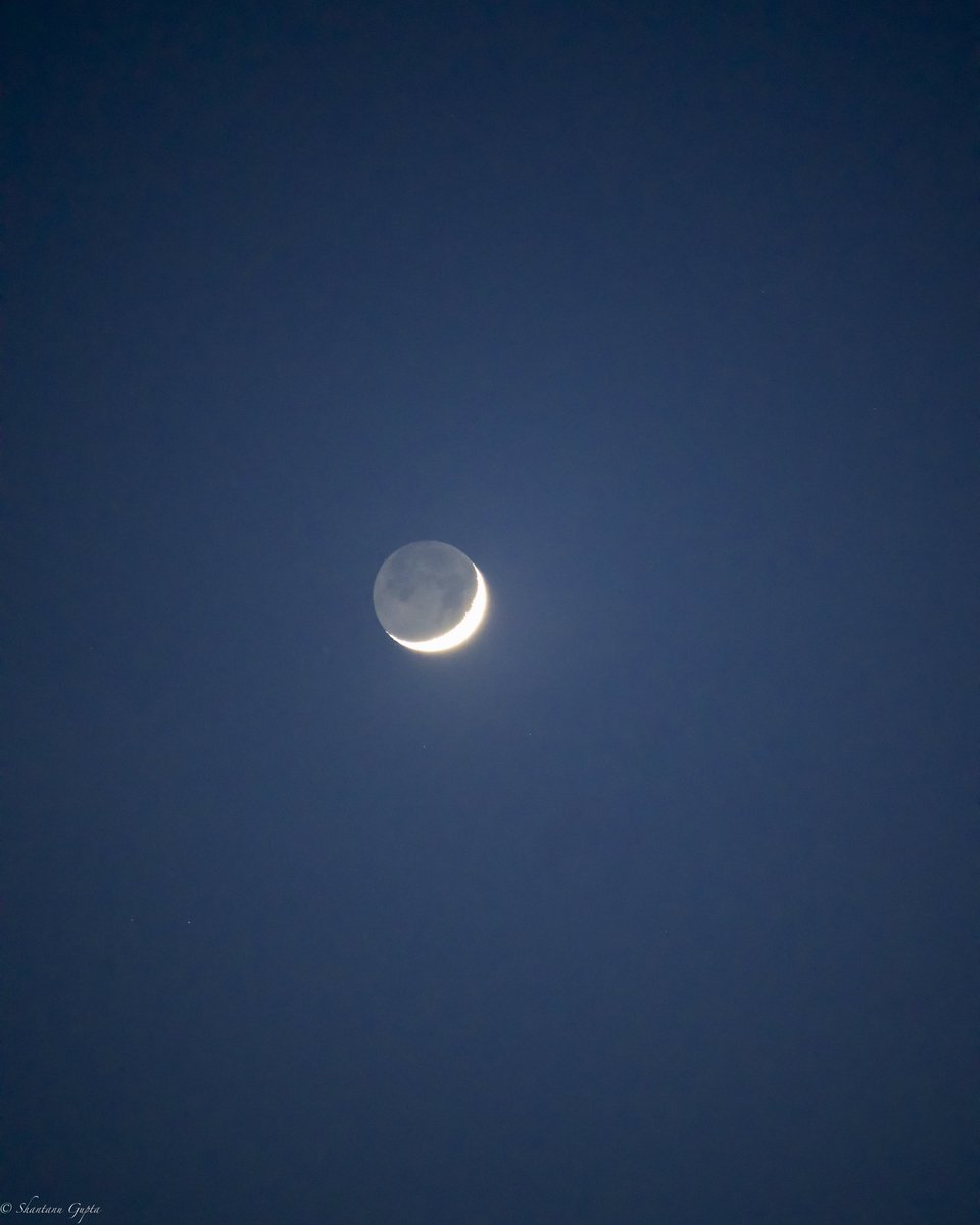 🌙 👀 #sonyalpha #tamronlens #lightroom #spring #sky #longdays #squamish