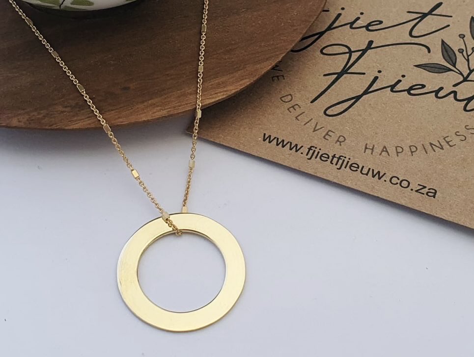 Sterling Silver and Gold Plated Sterling Silver Eternity  Ring Pendants and Chains! 

#sterlingsilver #goldplated #goldplatedsterlingsilver #handmade #handpierced #eternity #eternityring #eternityringpendant #eternityringnecklace #chain #fjietfjieuw #wedeliverhappiness