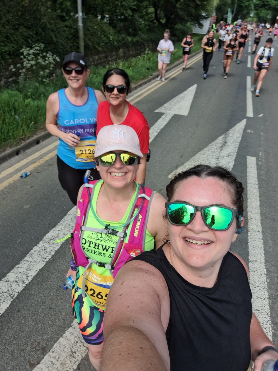 This May I'm running/walking/jeffing @MSTrust. Small donation welcome - some pics for the fun! 
Leeds Half marathon ✔️ - a hot one but PB for me 🙏🏽🤙🏽

#milesforMS #LeedsHalf
@runforall @Helenlouiseford @AgamJung @lthph

justgiving.com/page/sumrah-sh…