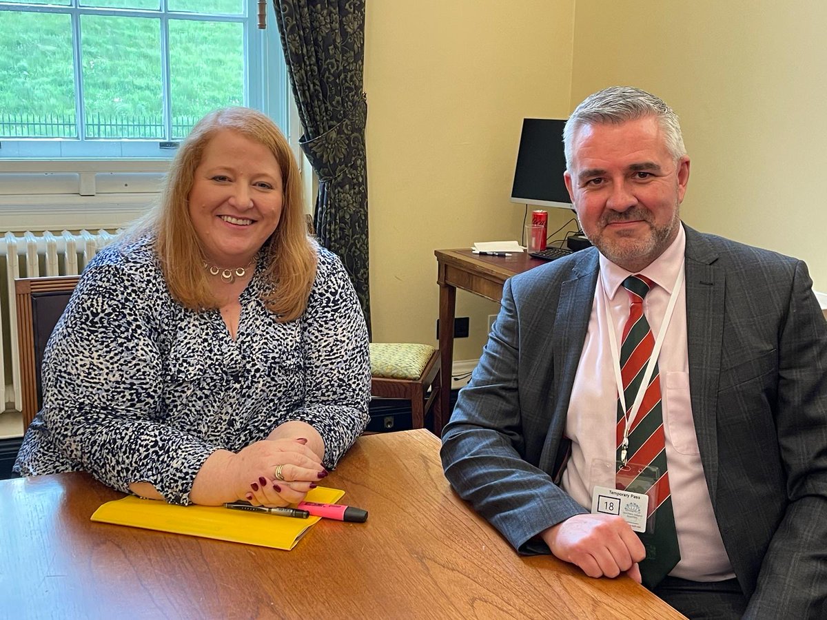 Justice_NI's tweet photo. Justice Minister Naomi Long @Justice_NI met with Liam Kelly, Chair @PoliceFedforNI to discuss topical issues affecting police. https://t.co/8nhiRG2iXN