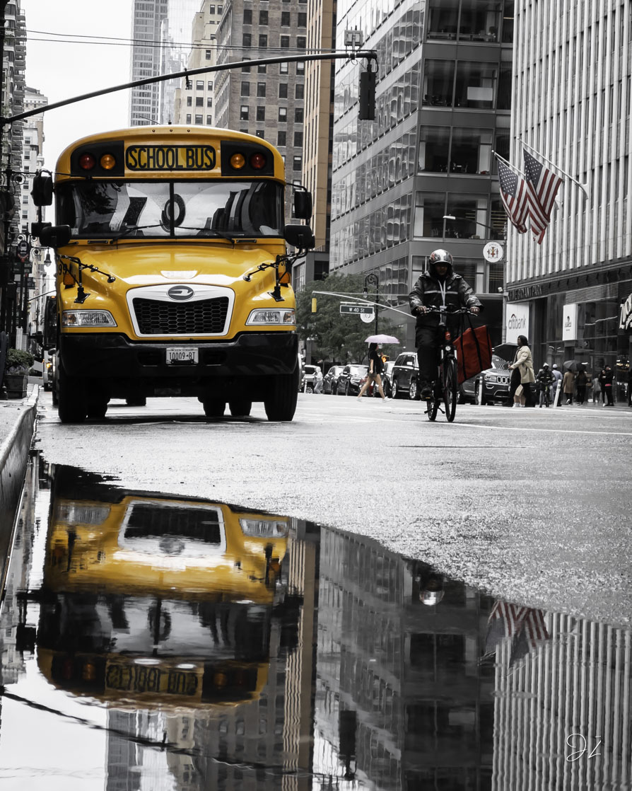 School Bus NYC: They Got the Look 🚌🏙️📸@jean_zaf

#NYC #StreetPhotography #Reflections #UrbanLife #Travel #CityScenes