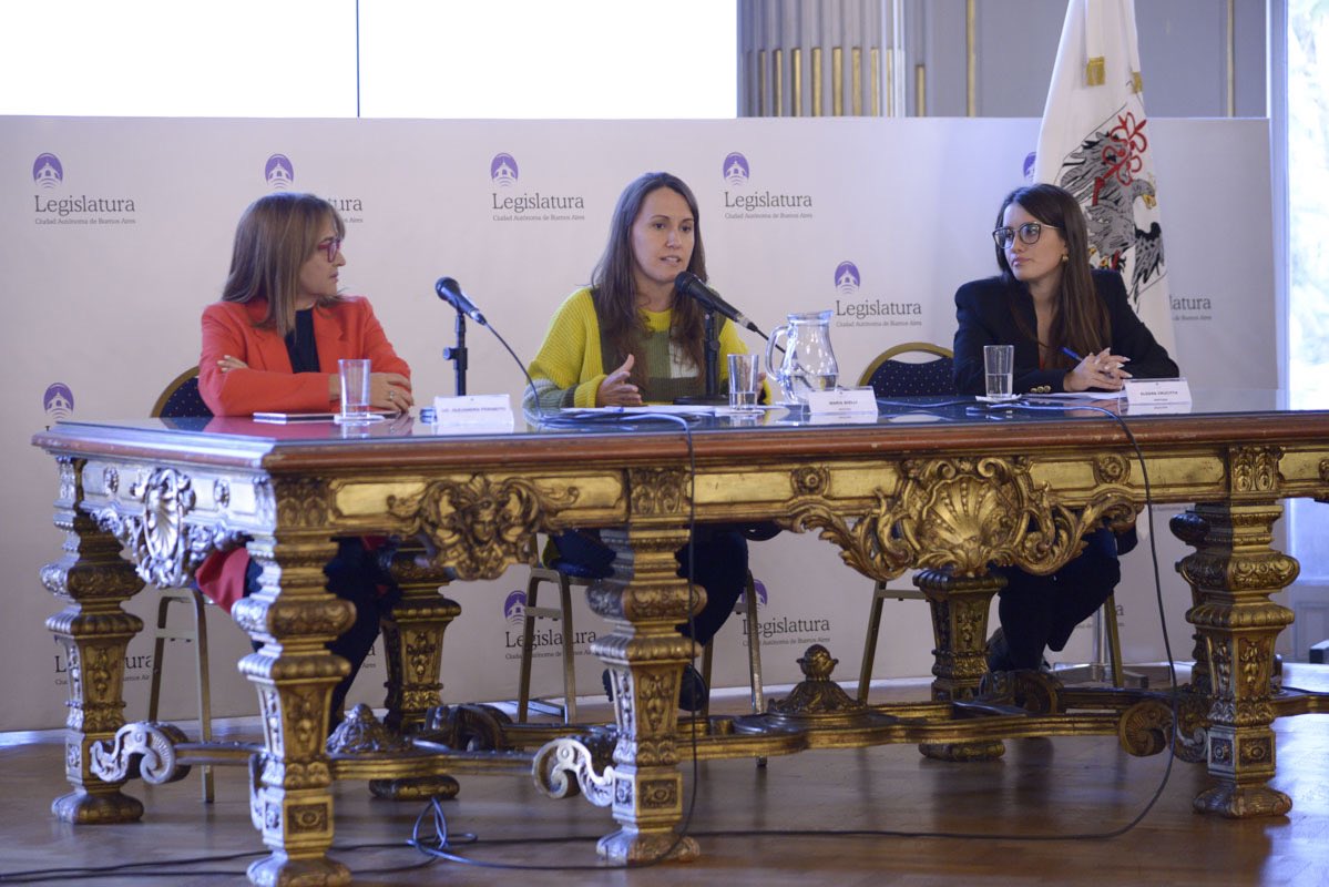 Jornada de debate sobre Adopción: Procesos Excluyentes