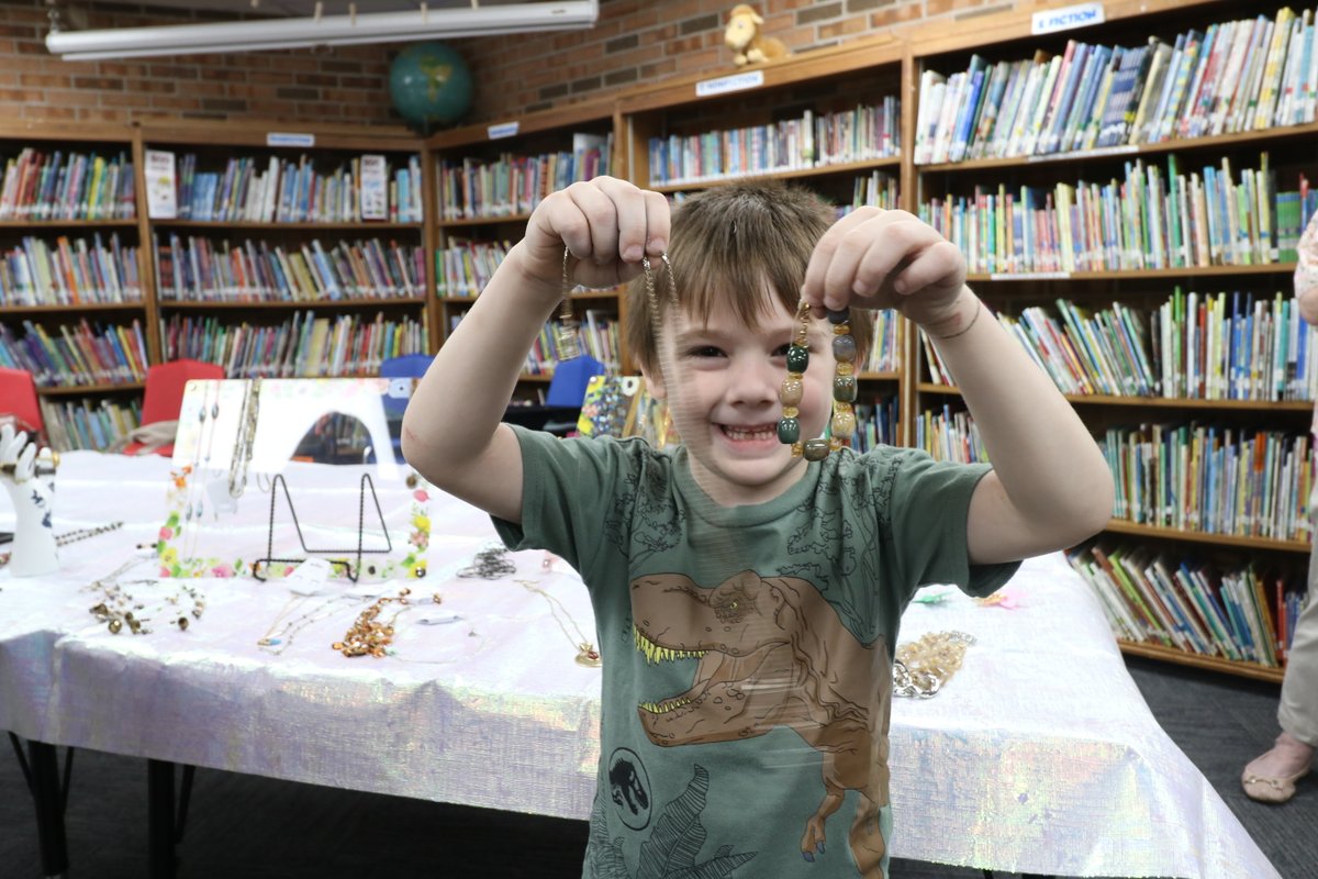 Joliet Schools 86 tweet media