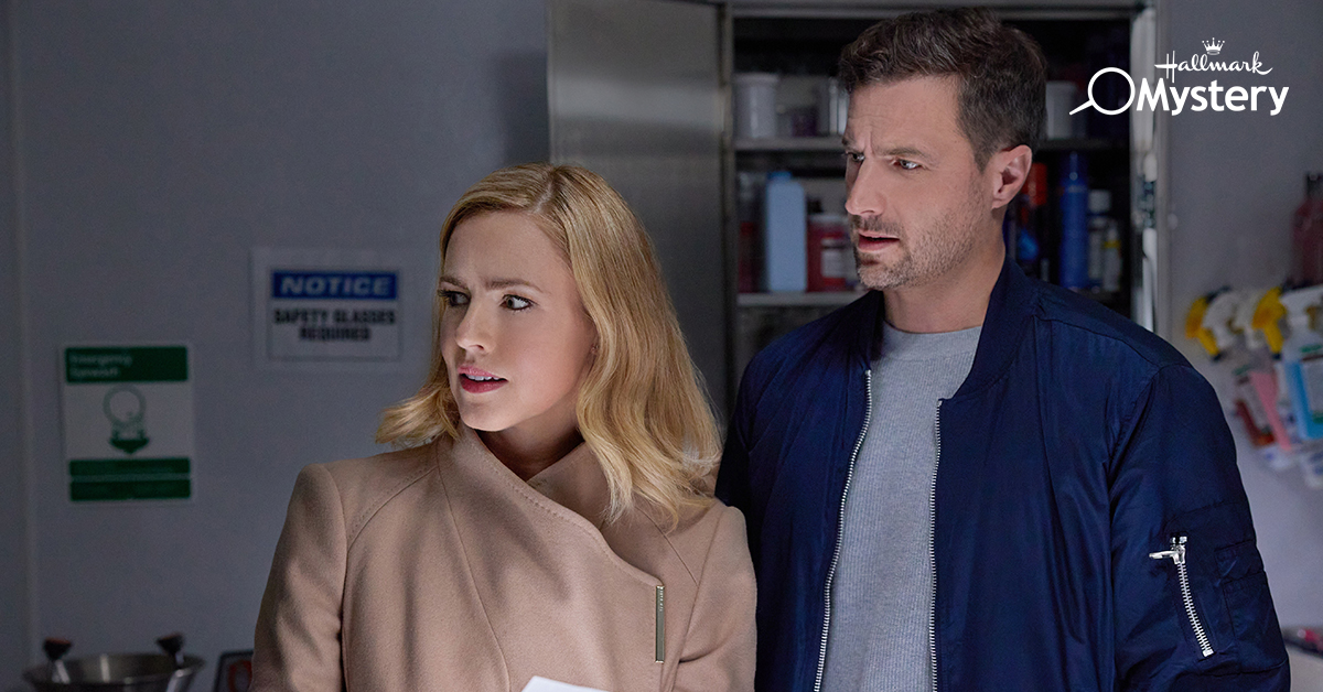 Rachel @AmandaSchull and Jack @BrendanJPenny are convinced this isn't your typical death by natural causes. But who does it benefit? Tune in to the premiere of #FamilyPracticeMysteries: Coming Home Friday at 9/8c. #Chessies #Sleuthers