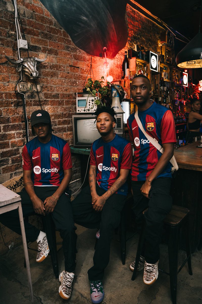 Omagoqa_'s tweet image. From Ebombeni to the World, Bazyigoqa !!!
#umqhumo
#spotify 
#heavyrotation 
#omagoqa