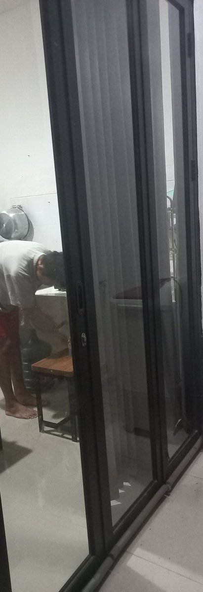 nrlprtw_'s tweet photo. Sesekali mau apresiasi suamik, istri masak suami kebagian beres2 abis makan🤣🤣 https://t.co/lWQrN2pXGO