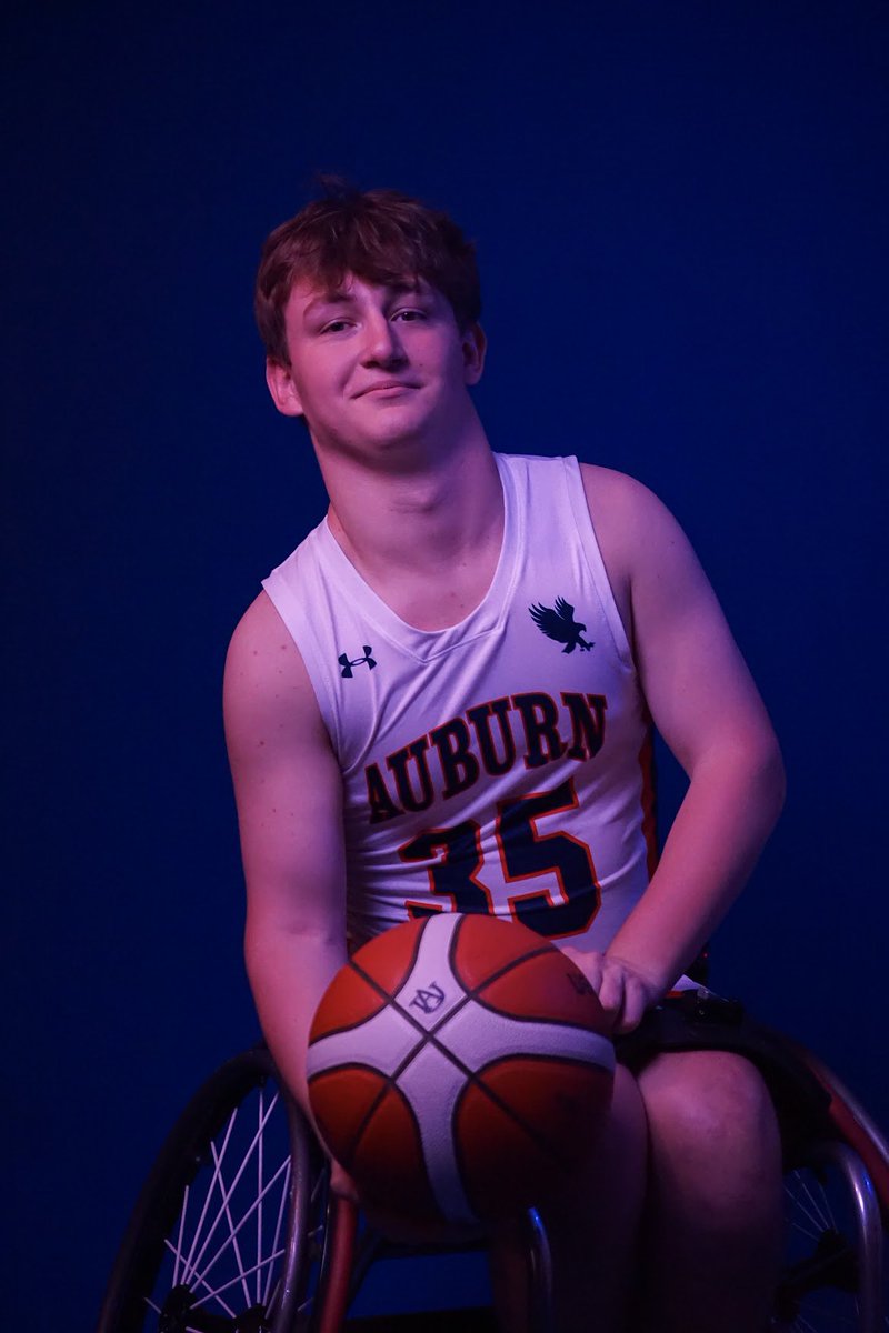 Auburn_Adapted's tweet photo. Happy Birthday, Walker!

📚 Rising Sophomore in Business
📍 Mountain Brook, AL https://t.co/ZVeZrZhaI2