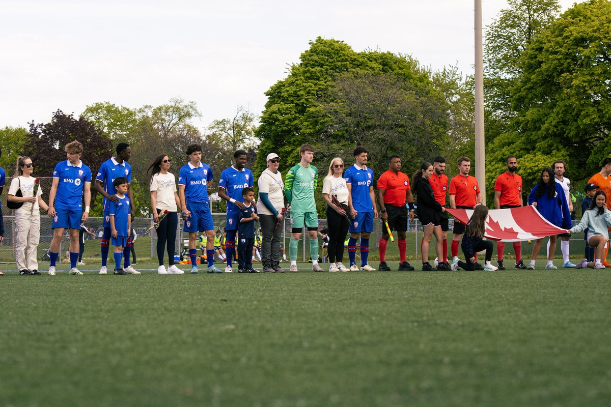northyorka's tweet photo. Happy Mothers Day from all of us at NYA 💙🌹. 

Special thanks to @a_creatorsworld and @thediamondflorist1 for their support and making our walk out special. 

@mastersfa @league1ontario https://t.co/LRfhdl1pL0